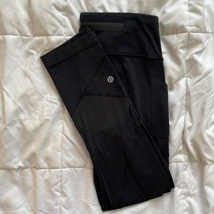 Black lulu workout leggings size 4